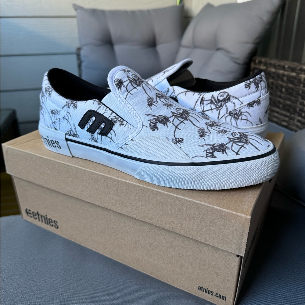 Etnies Skateboard Shoes Marana Slip X Bones Size 9